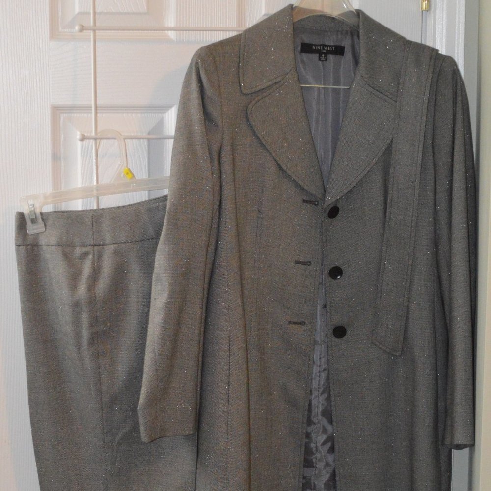 Nine West Pant Suit size 6